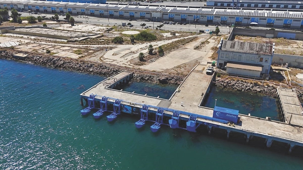 Eco Wave Power Hits All Goals in LA Wave Energy Pilot